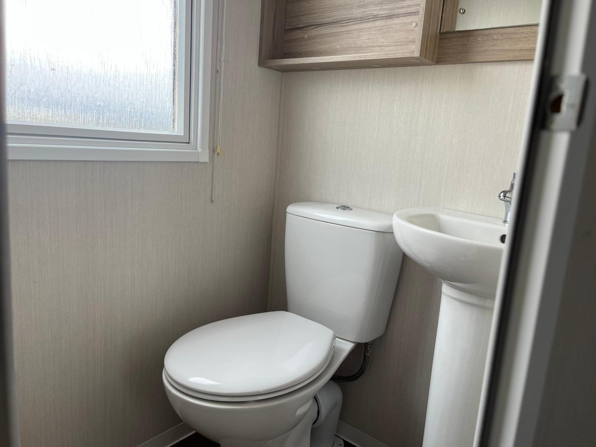 Ger-Y-Bwlch - Spacious Static On 5Star Site With Swimming Pool Benllech Exterior foto